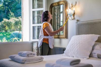 Housekeeping gordes luberon